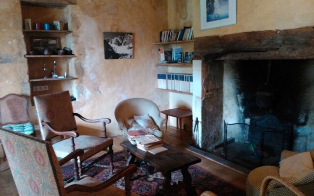 House With 2 Bedrooms in Limeuil, With Wonderful City View and Enclose