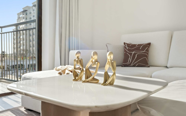 Silkhaus Premier 1BR Yas Golf Collection