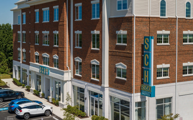 Silver Collection Hotel