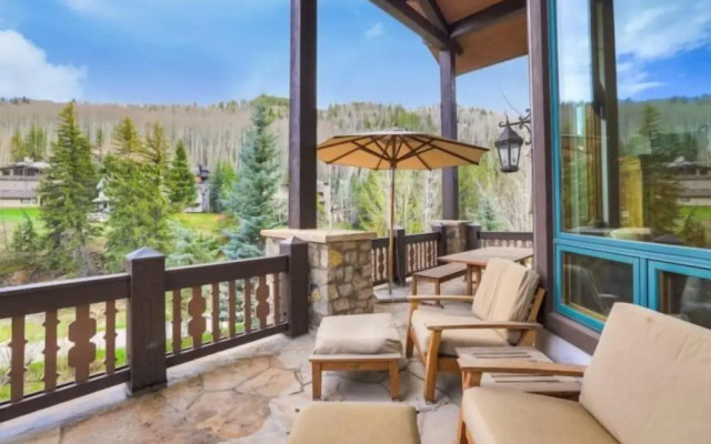 5 Bedroom Luxury Townhome in Lionshead Village