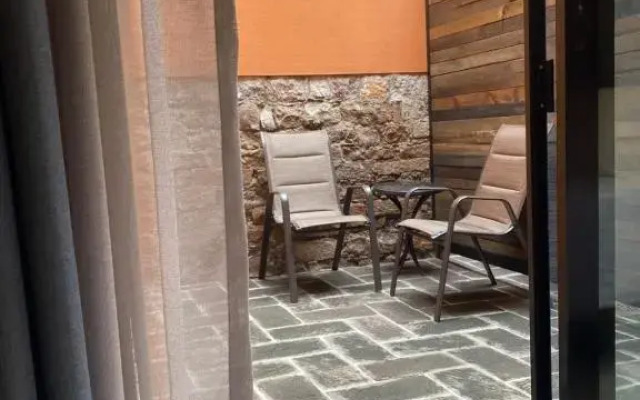 Hotel Arista 1026