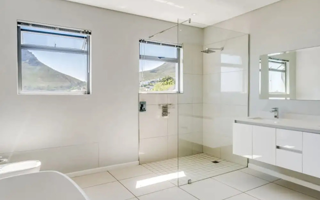 Amazing Views and Holiday Living at Khalanga Penthouse