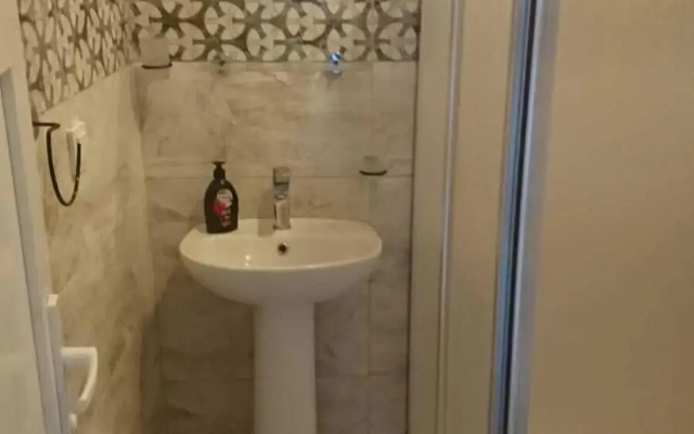 Sarsilmaz Otel