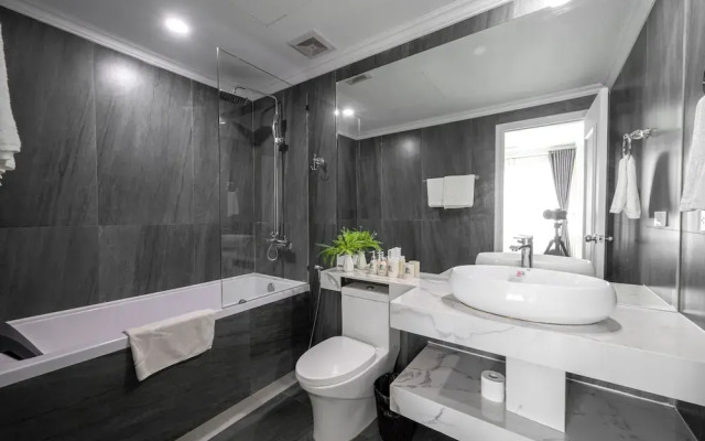 Luxe Paradise Suites Xuan Dieu