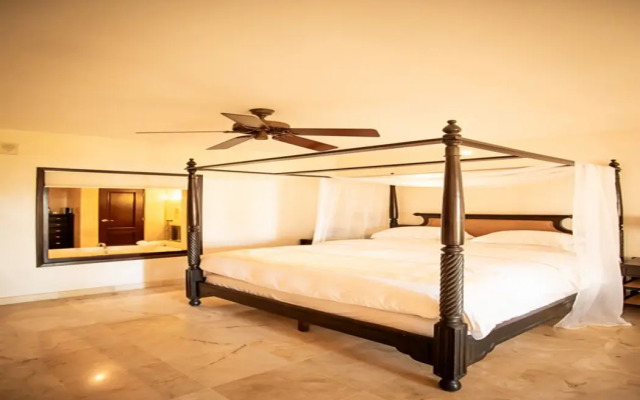 Casa Colonial Beach & Spa