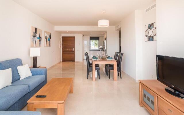 2214-Modern apt with private beach
