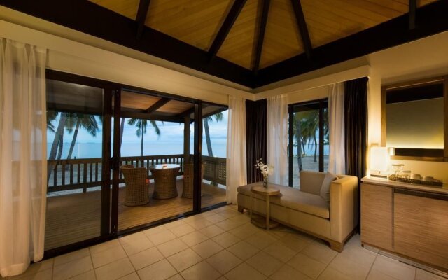 DoubleTree Resort by Hilton Hotel Fiji - Sonaisali Island