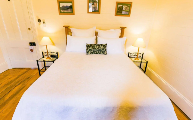 Riversleigh Guesthouse