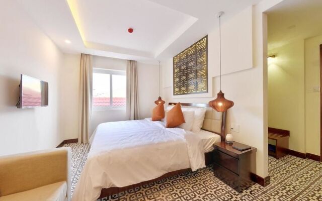 Hoi An Canal House Riverside By Haviland