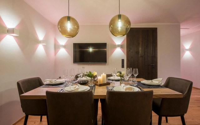 Nidus Luxury Apartments