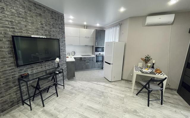 Apartamienty na Dmitriia Shamshurina 1