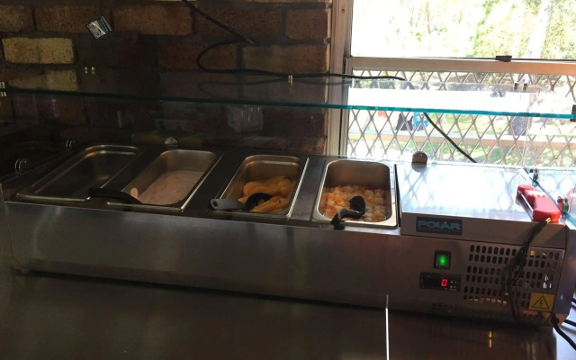 Coomera Motor Inn