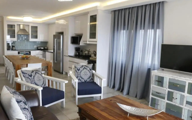 109 da Gama on Beach