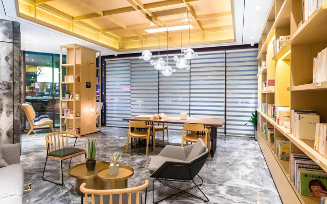 Atour Hotel Taibai Road Jining