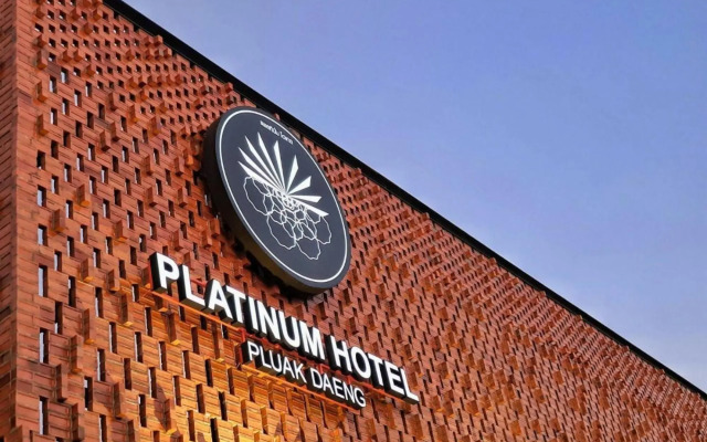 Platinum Hotel
