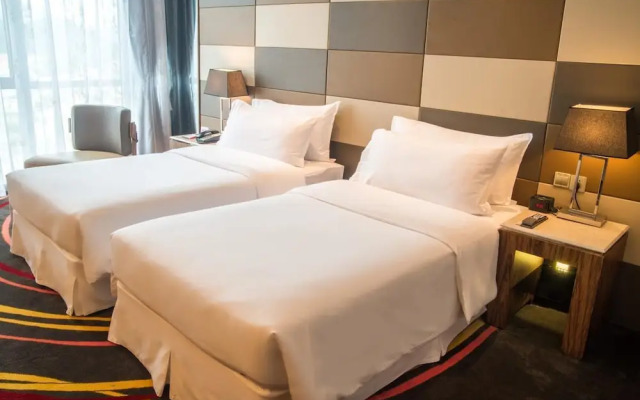 Ramada Plaza Huizhou East