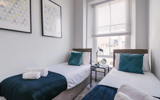 Plymouth Hoe Central Apartment