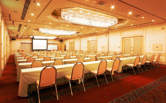 Nest Hotel Matsuyama