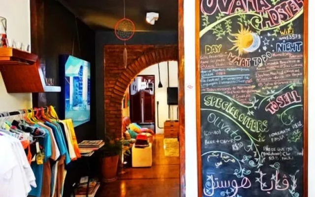 Uvaia Hostel
