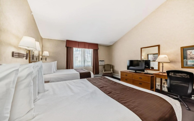 Stony Plain Inn and Suites