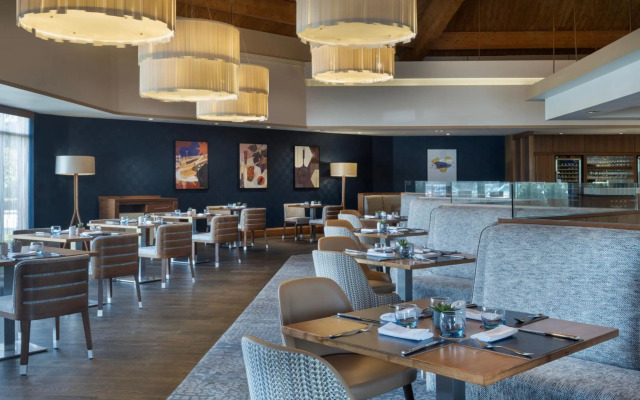 Delta Hotels by Marriott Waltham Abbey