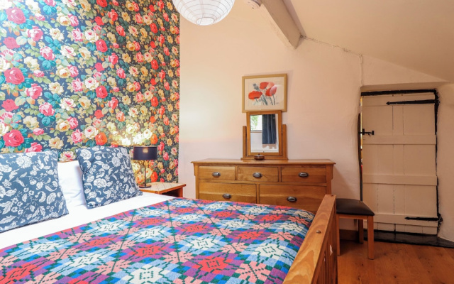 Dovetail Cottage