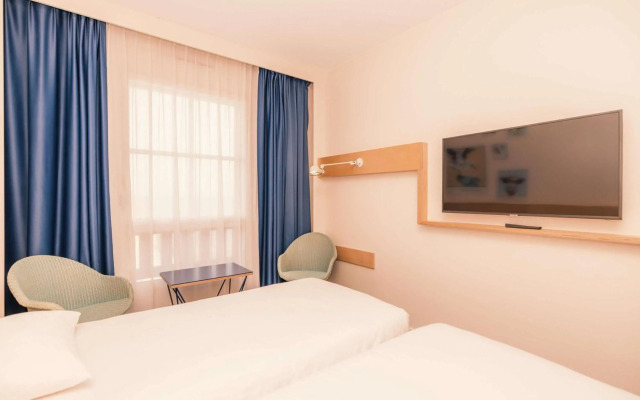 Hotel ibis Styles Deauville Villers Plage