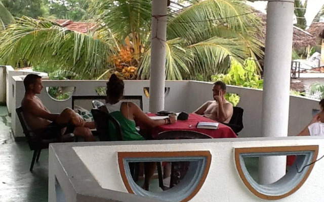 Catamaran Beach Home and Restaurant