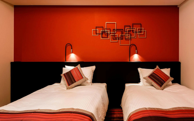 HOTEL GEOMETIQ Osaka Umeda, an Ascend Collection Hotel – Guest Rooms – Osaka