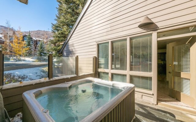 Pay Day Condominiums