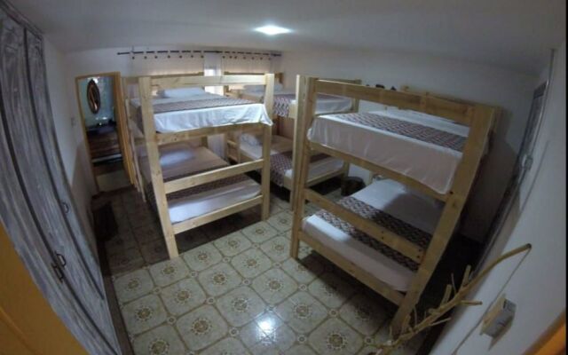 La Otra Mitad Hostel