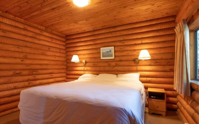 Cusheon Lake Resort