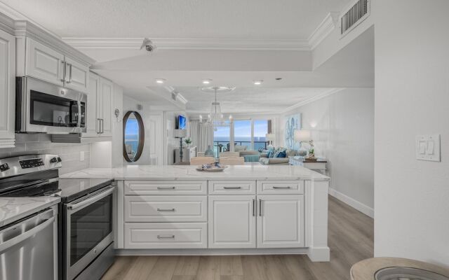 Beachside Two 4373