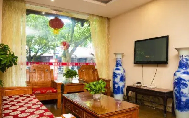 Huibinlou Inn, Pingle Ancient Town
