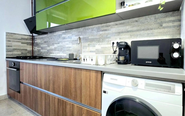 VR2 Central Apartment