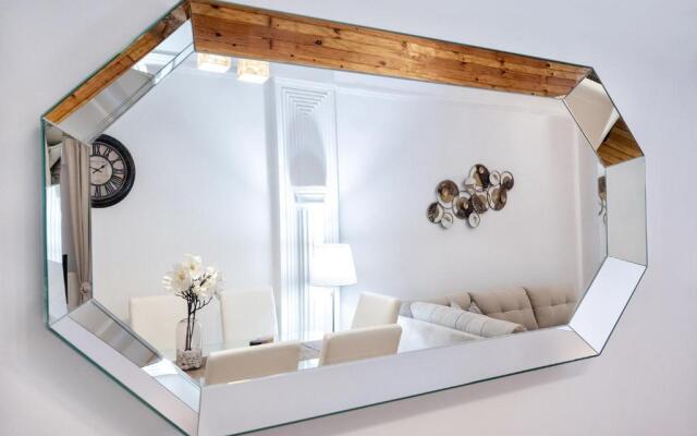 Porto Sea View Apartments - Mitropoleos 127