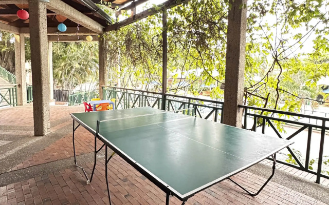 Hotel Girardot Resort by On Vacation