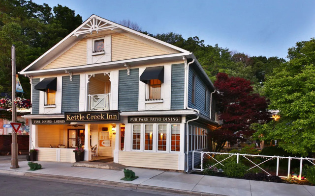Kettle Creek Inn