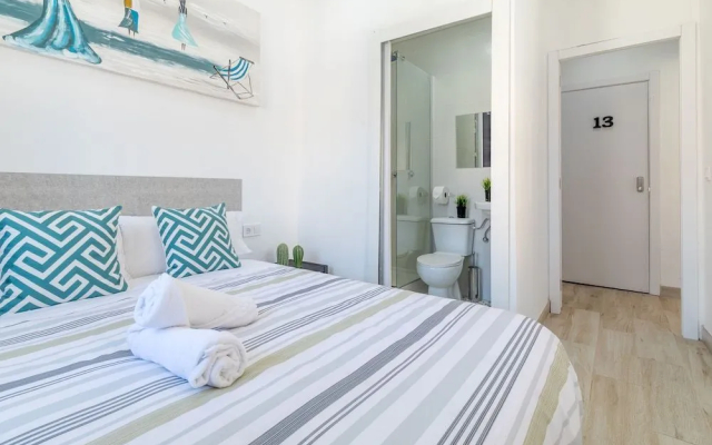 AYZ Silvela - Auto check-in property