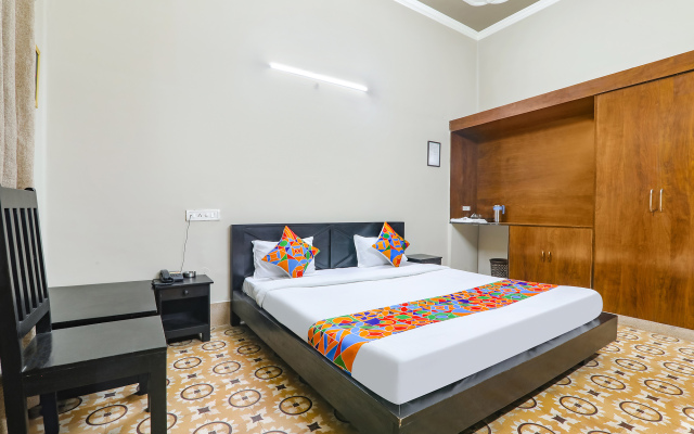 Fabhotel Harmony