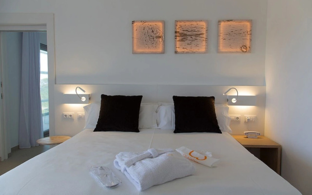 Hotel Cala Saona & Spa