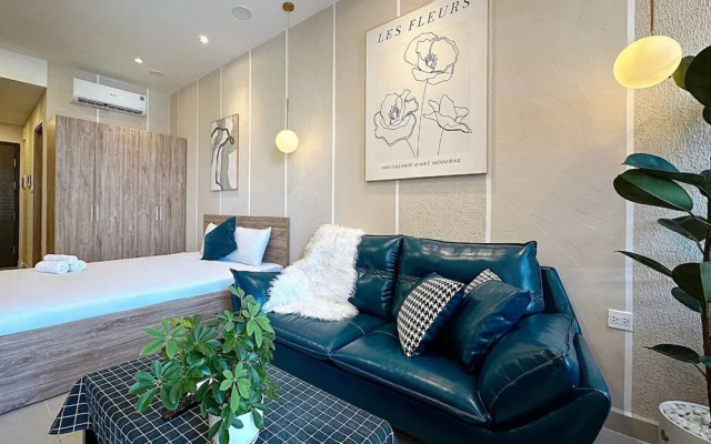 Soho View Residence Luxury Apartment