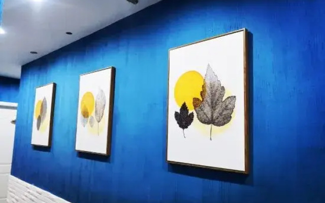 Style Theme Hotel (Fuyang Normal University West Lake Campus)