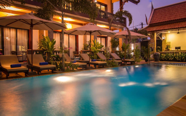 Kralanh Pool Villa