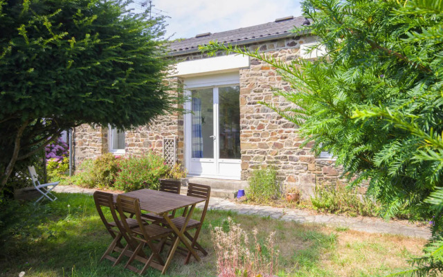 Semi-detached Houses, Etables-sur-mer