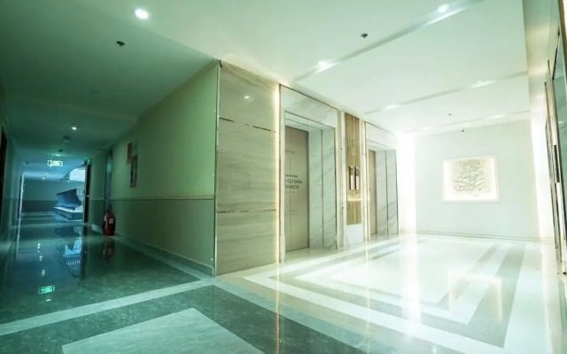 Luxury Condotel Luminous Leman