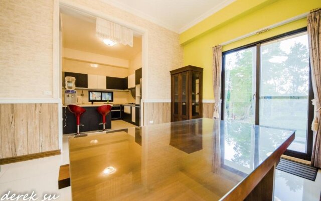 Mu Xia Beds and Breakfasts