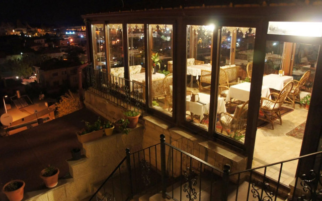 Goreme Palace Cave Suite