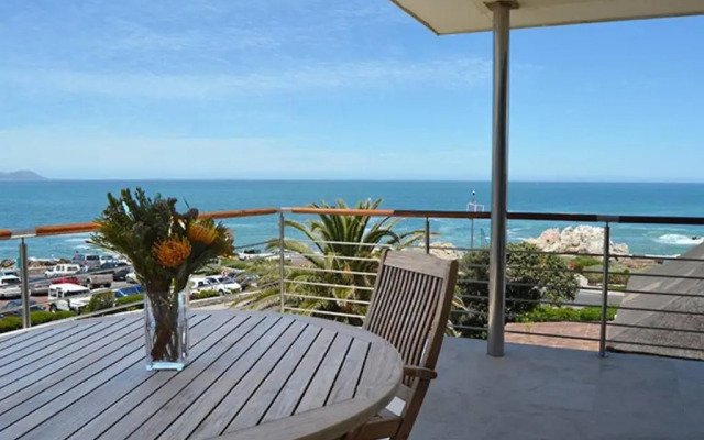 Hermanus Seaview Apartment