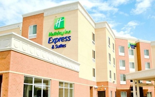 Holiday Inn Express Hotel & Suites Denver North - Thornton, an IHG Hotel